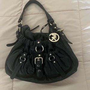 Michael Kors Jennings Leather Shoulder Bag